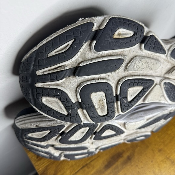 Hoka One One Bondi 8 Running Shoes Men's Size 11 D Black White - Picture 6 of 7